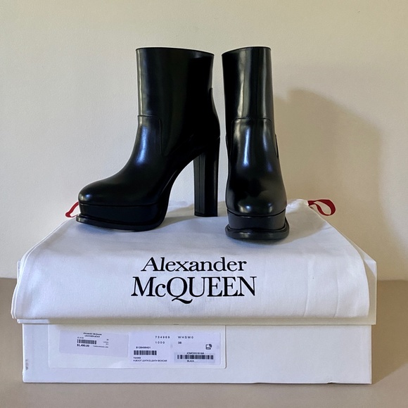 Alexander McQueen Black platform Ankle Boots US8 - Picture 13 of 16